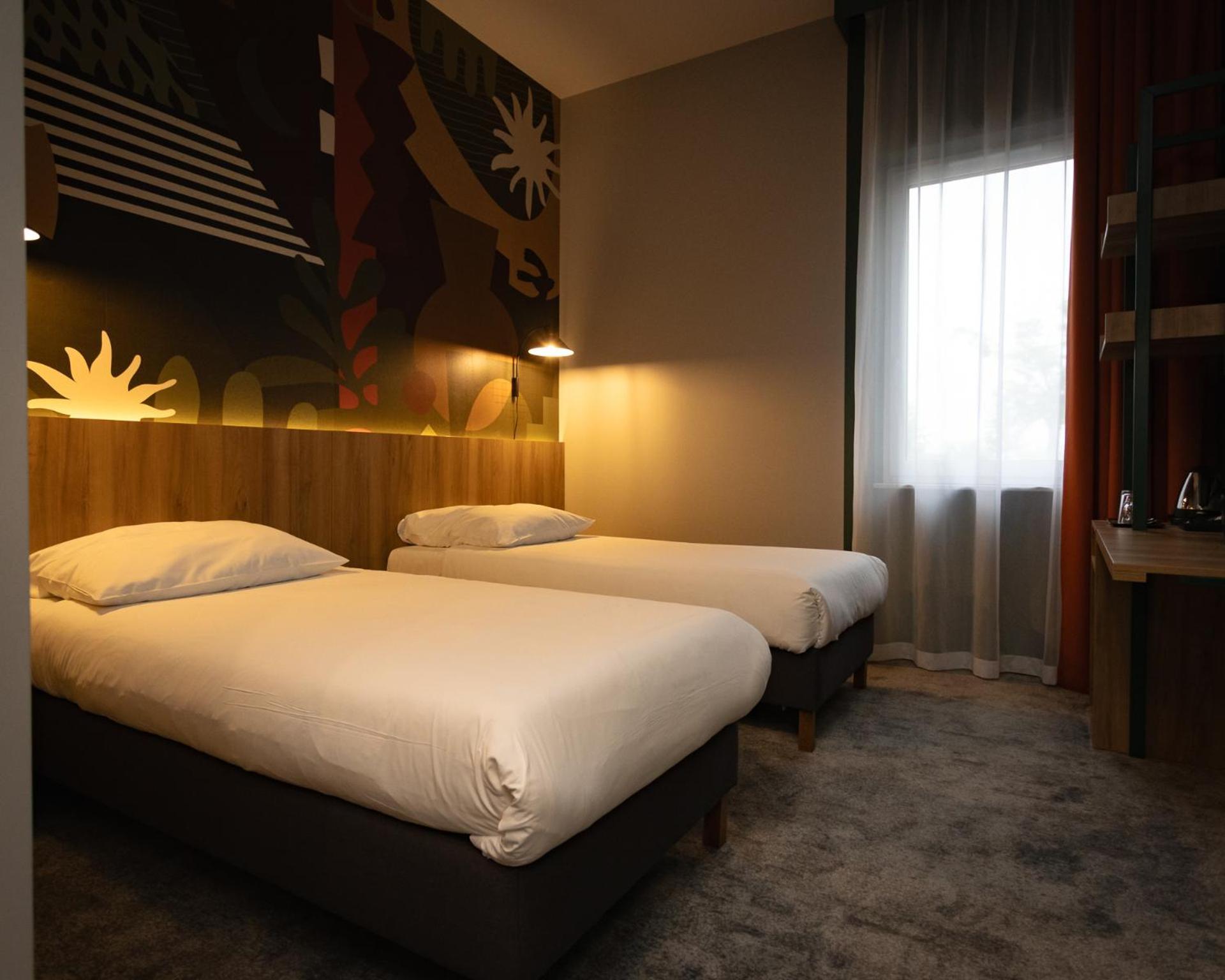 Desilva Inn Ополе Экстерьер фото